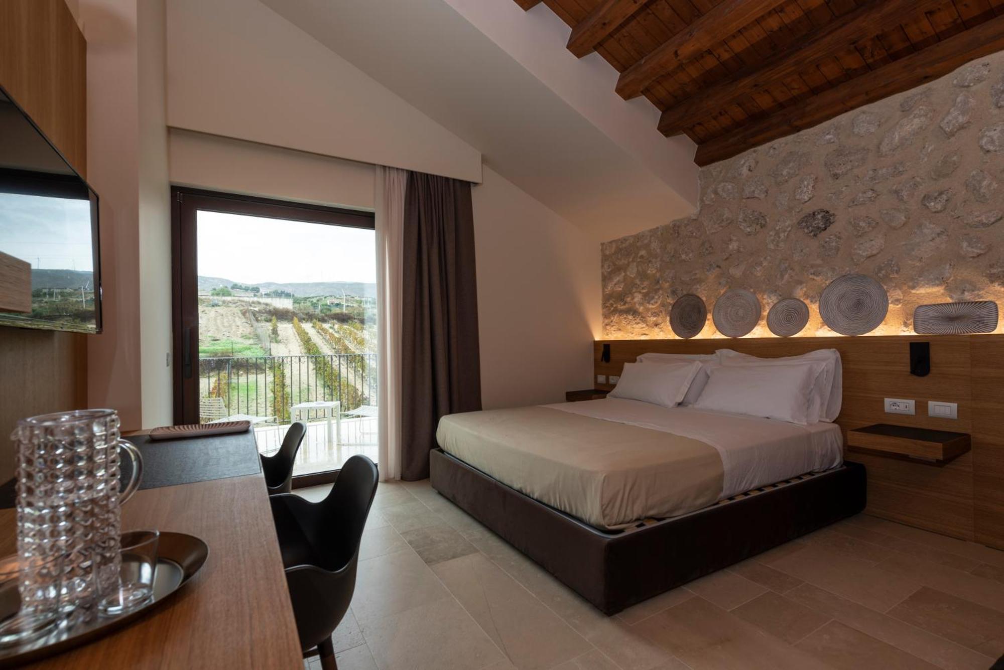 Borgo Giallonardo Wine Relais Realmonte Luaran gambar