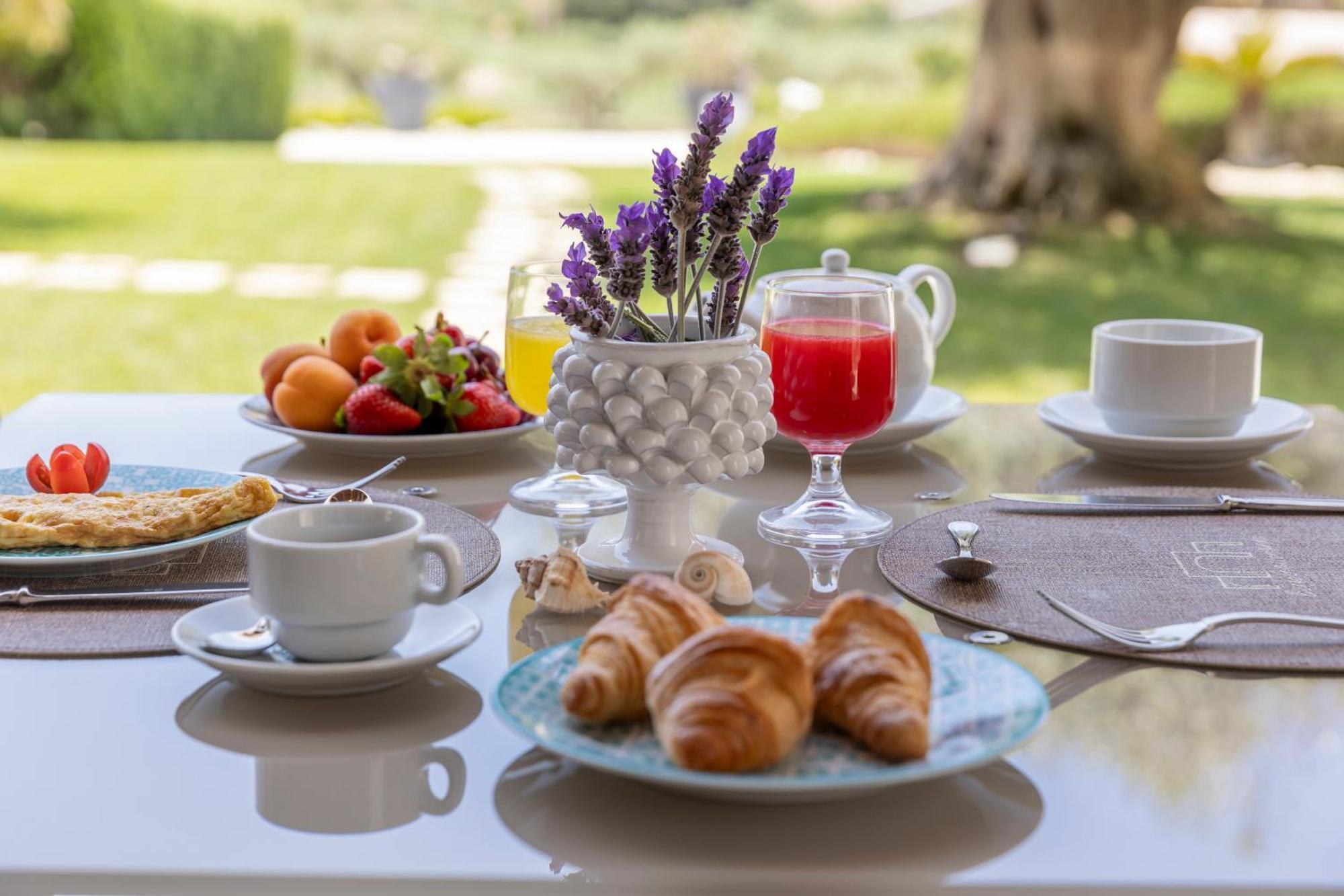 Borgo Giallonardo Wine Relais Realmonte Luaran gambar
