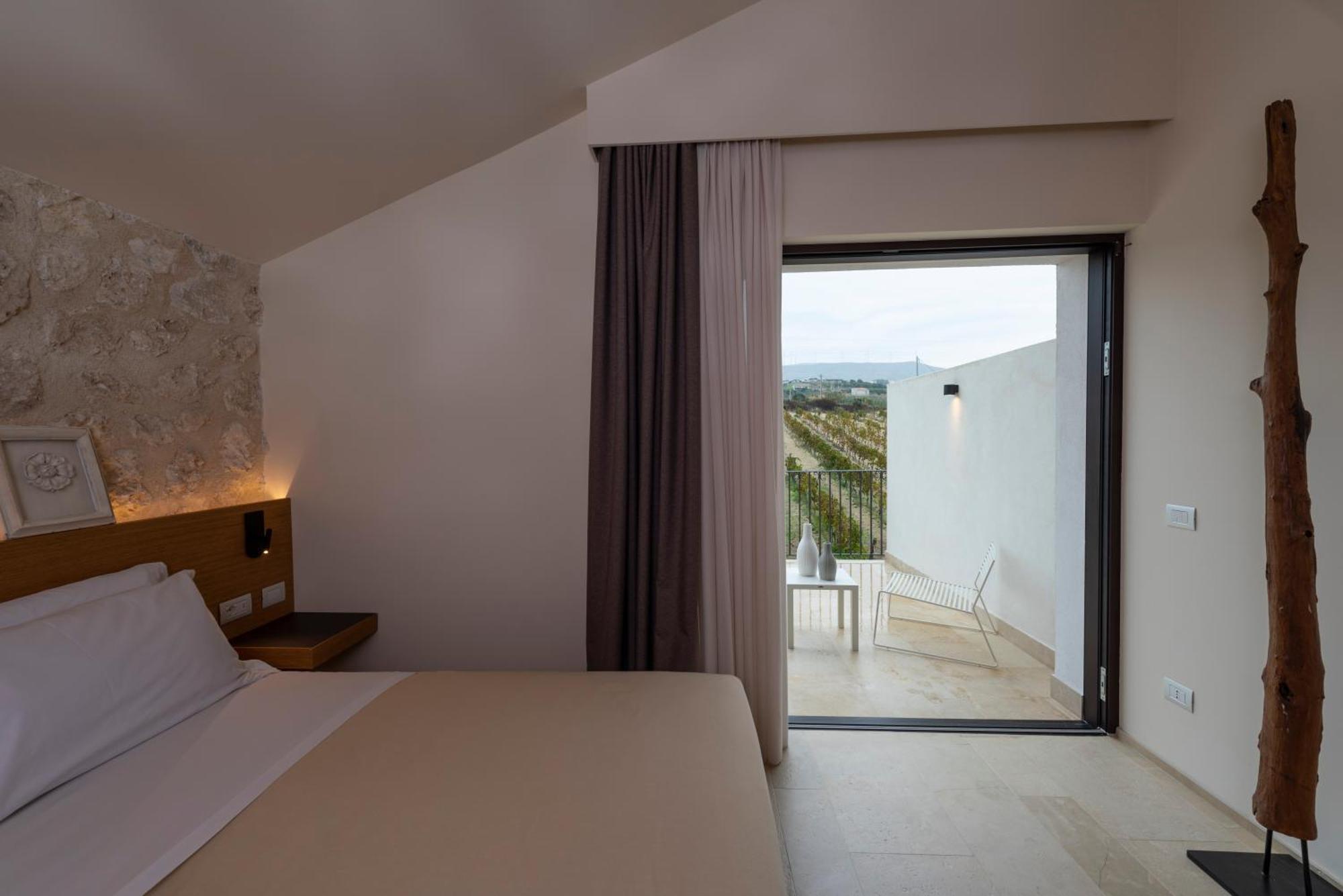 Borgo Giallonardo Wine Relais Realmonte Luaran gambar
