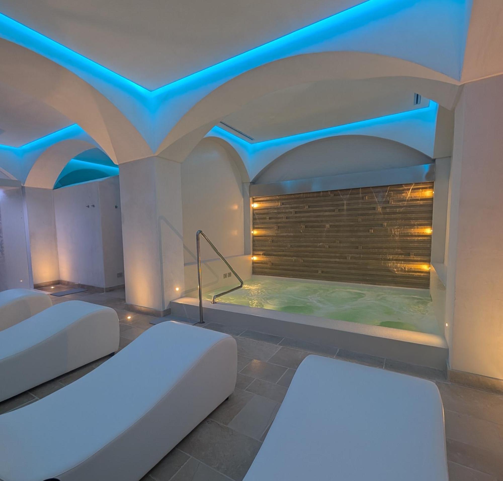 Borgo Giallonardo Wine Relais Realmonte Luaran gambar
