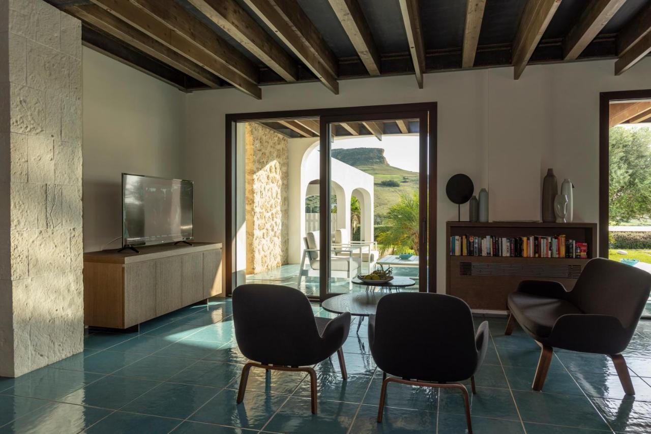 Borgo Giallonardo Wine Relais Realmonte Luaran gambar